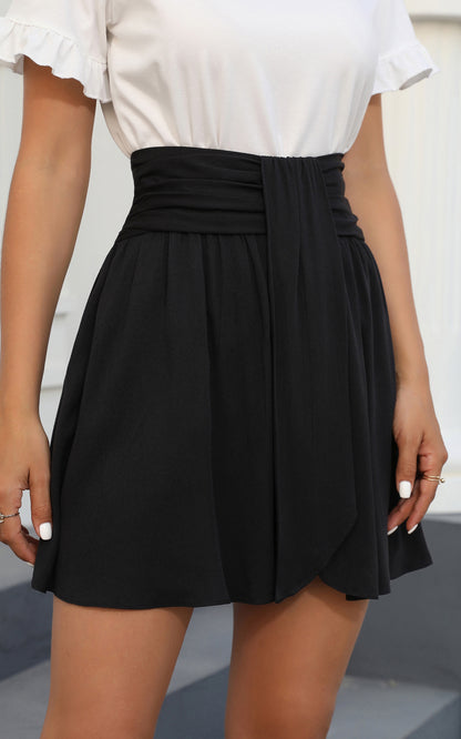 Front waist horizontal pleated half skirt