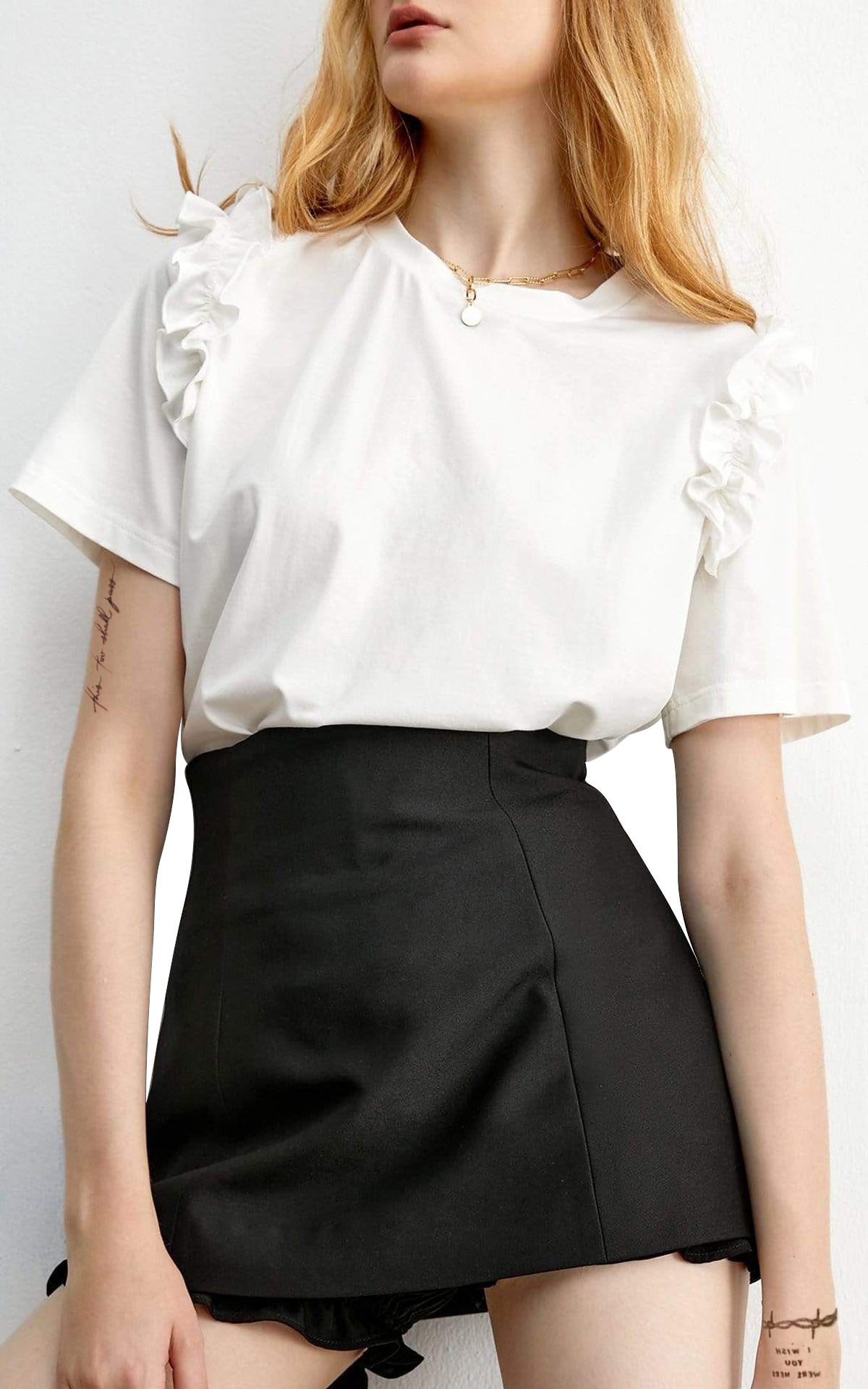 Casual T Shirt - Round Neck Ruffle Short Sleeve